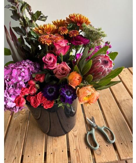 Subscription Florals (bucket/DIY style)