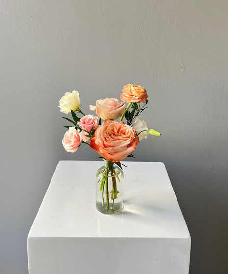 Pastel Garden Budvase