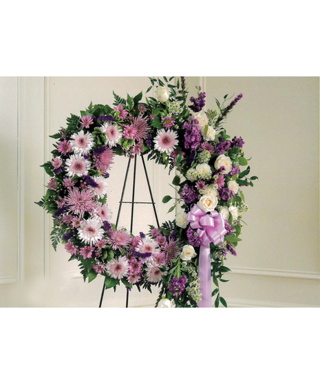 Lavender & White Standing Wreath