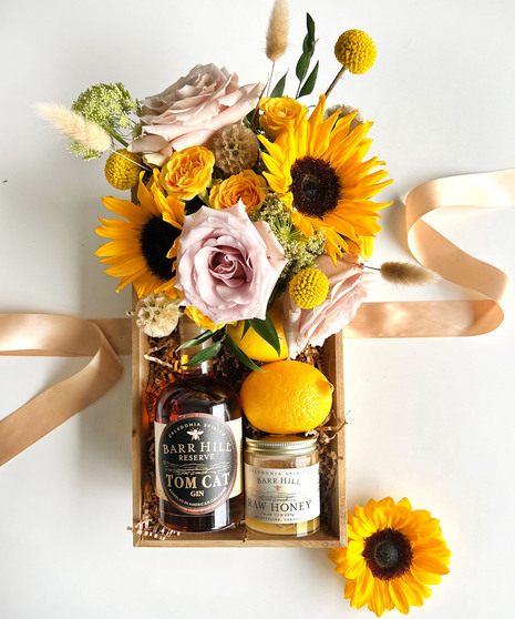 Barr Hill & Blooms
