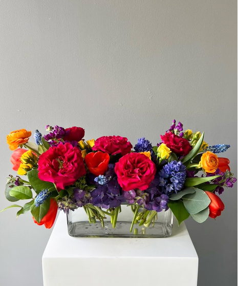 Long and Low Bright Centerpiece Medium